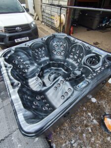 Blue Whale Spa Used Hot Tub For Sale